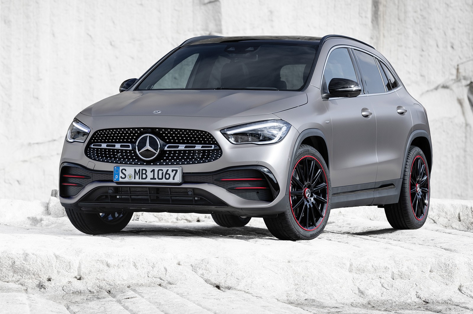 Mercedes GLA 2023 le prime indiscrezioni sul restyling Autoblog