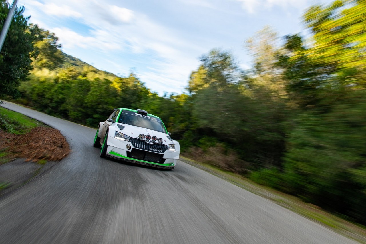Skoda Fabia Rally2 Evo 2021: immagini ufficiali
