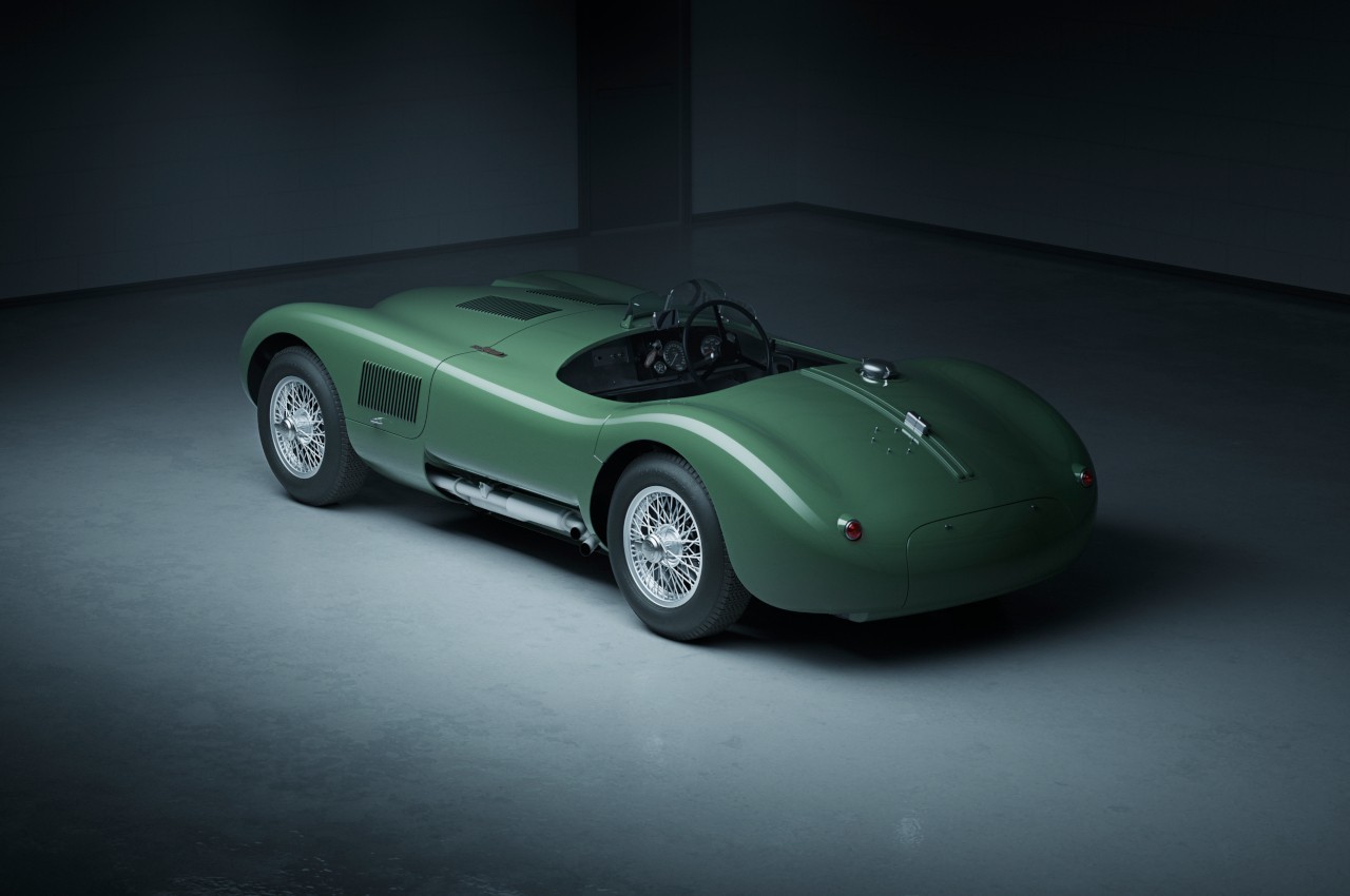 Jaguar C-Type Continuation by Jaguar Classic: immagini ufficiali