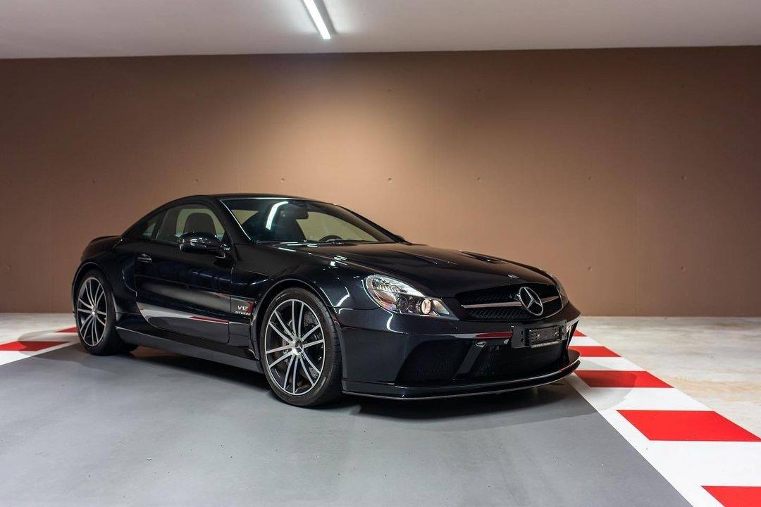 La collezione di auto di Sebastian Vettel in vendita