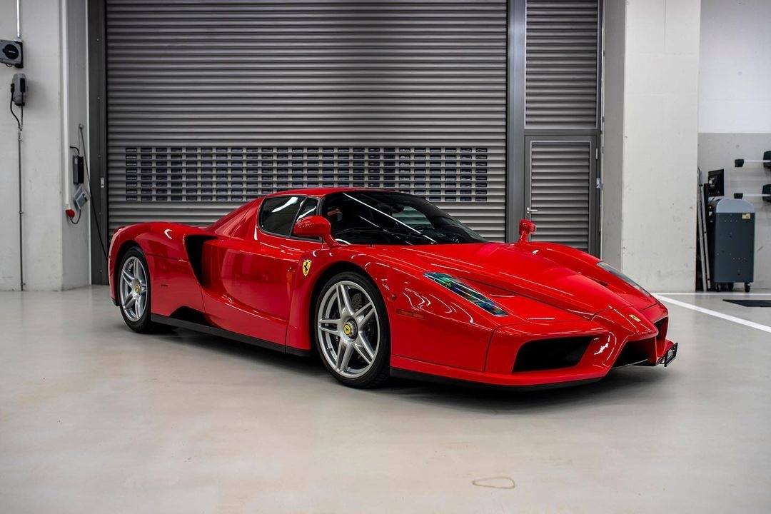 La collezione di auto di Sebastian Vettel in vendita