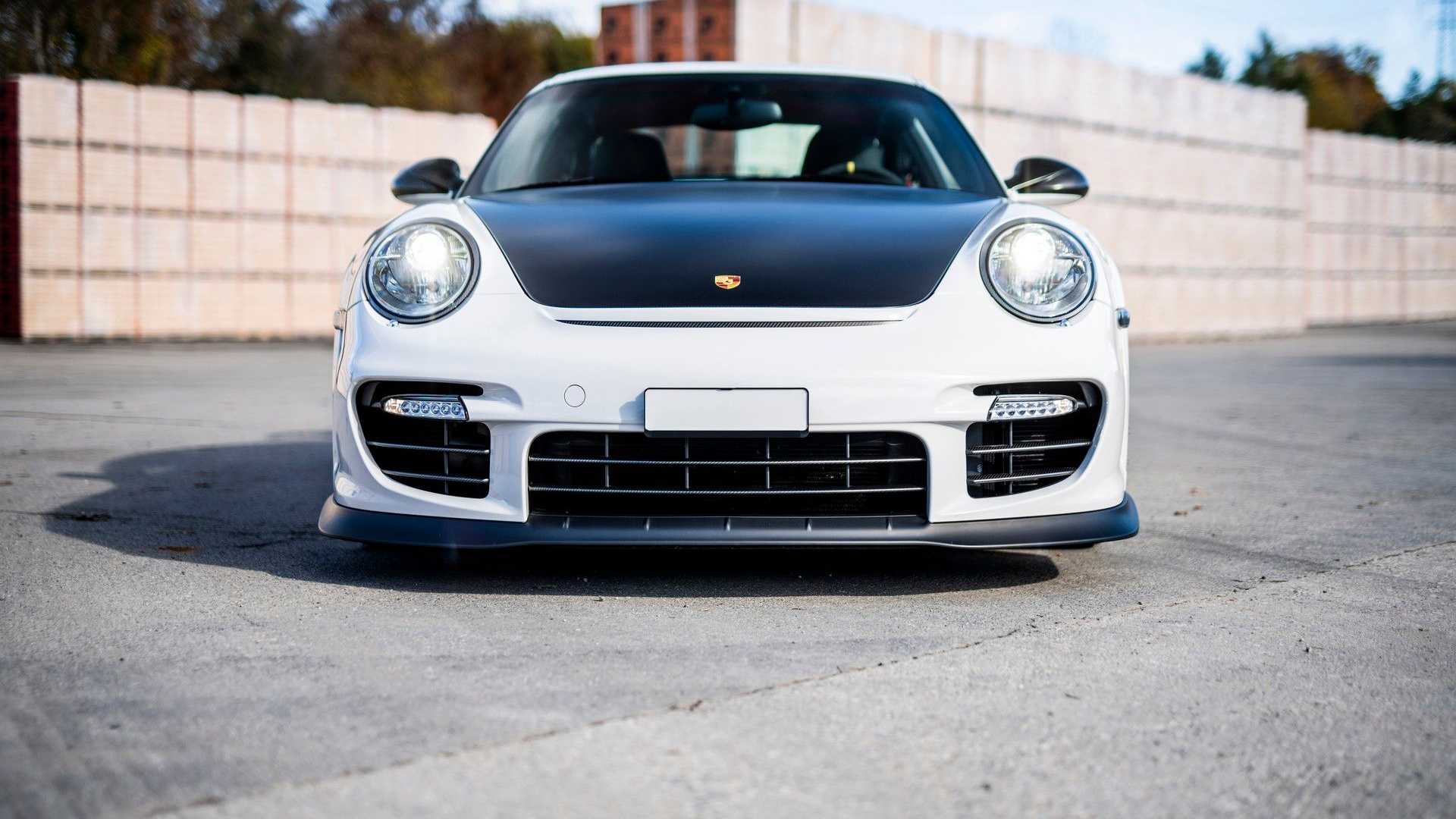 Porsche, 7 esemplari all'asta: le immagini