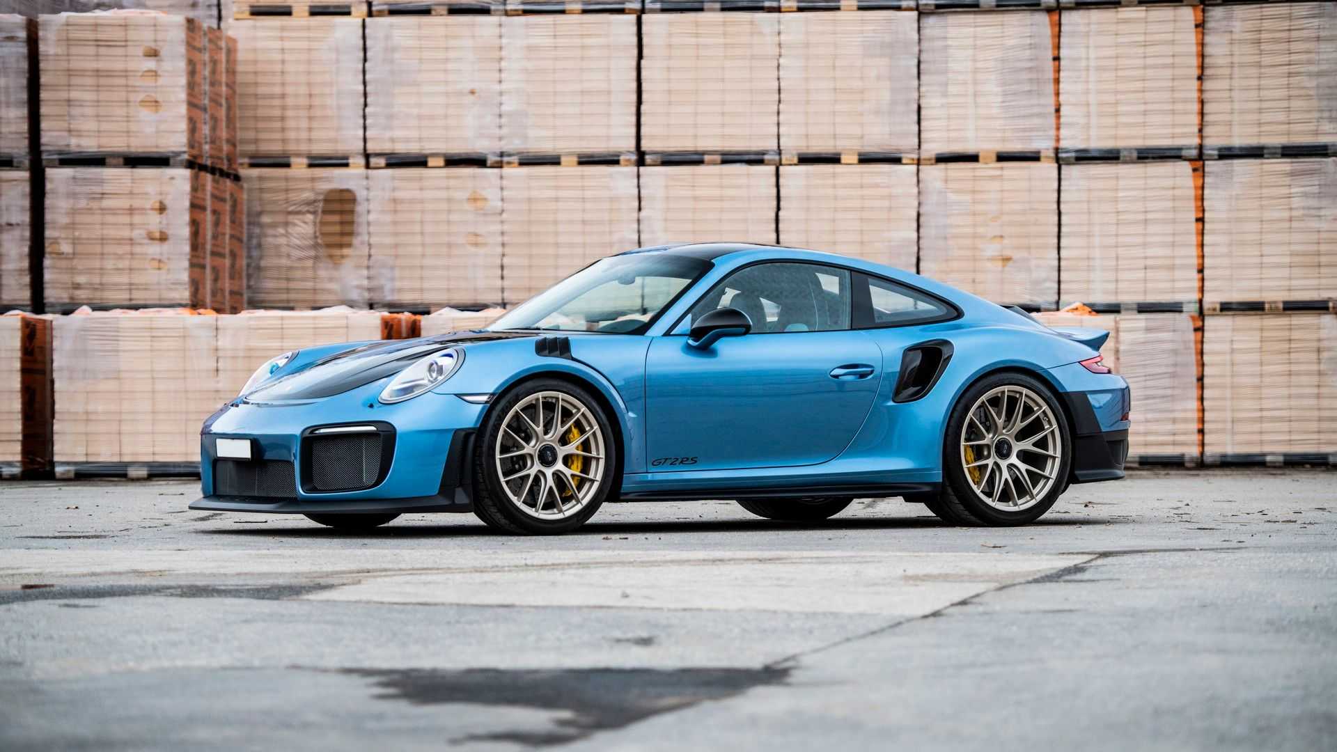 Porsche, 7 esemplari all'asta: le immagini