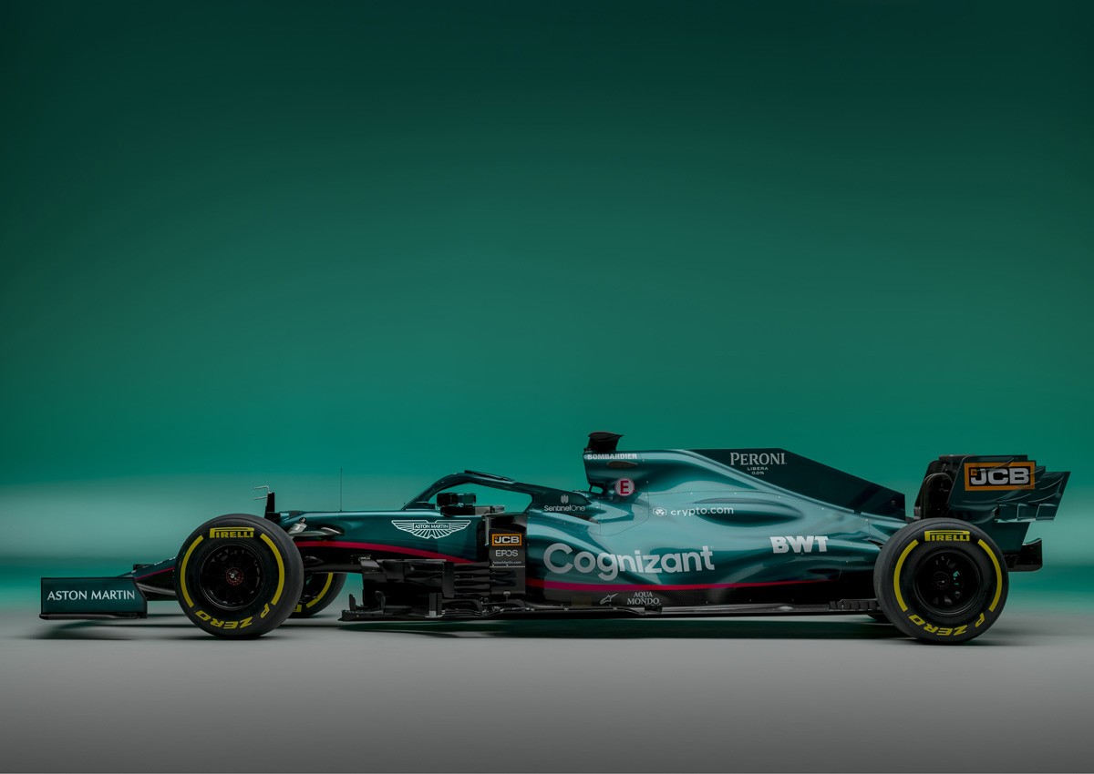 Aston Martin AMR21: svelata la livrea