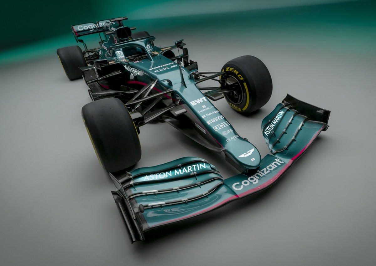 Aston Martin AMR21: svelata la livrea
