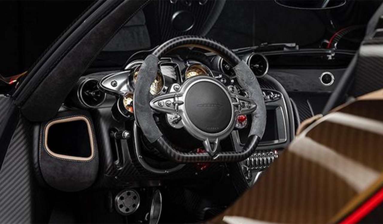 Pagani Huayra BC Roadster Supernova: immagini ufficiali