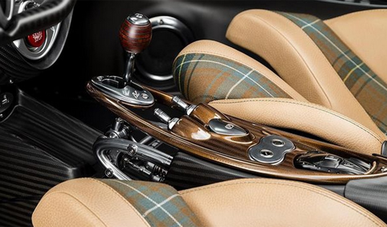 Pagani Huayra BC Roadster Supernova: immagini ufficiali