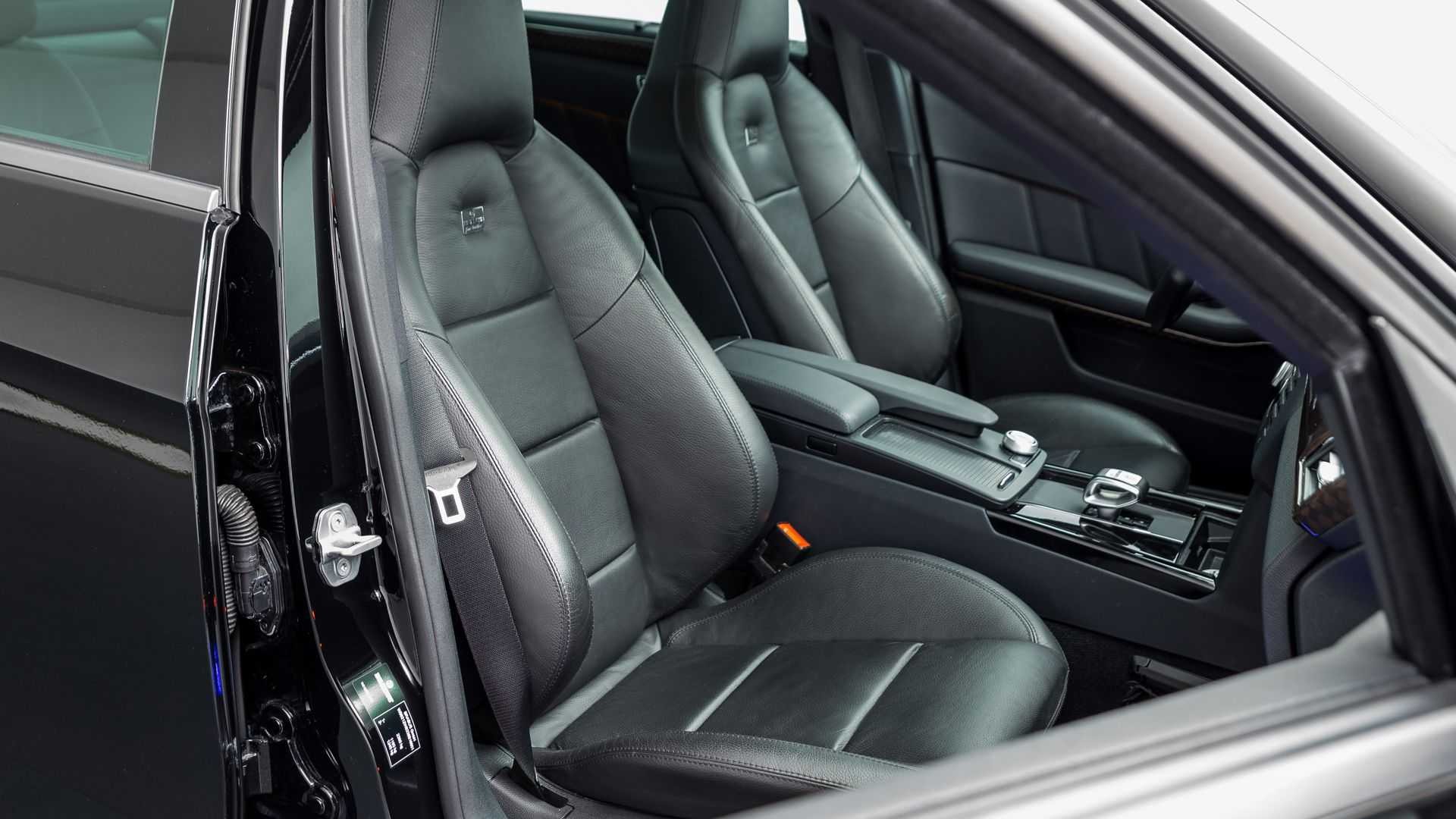 Brabus 800 E V12: le immagini