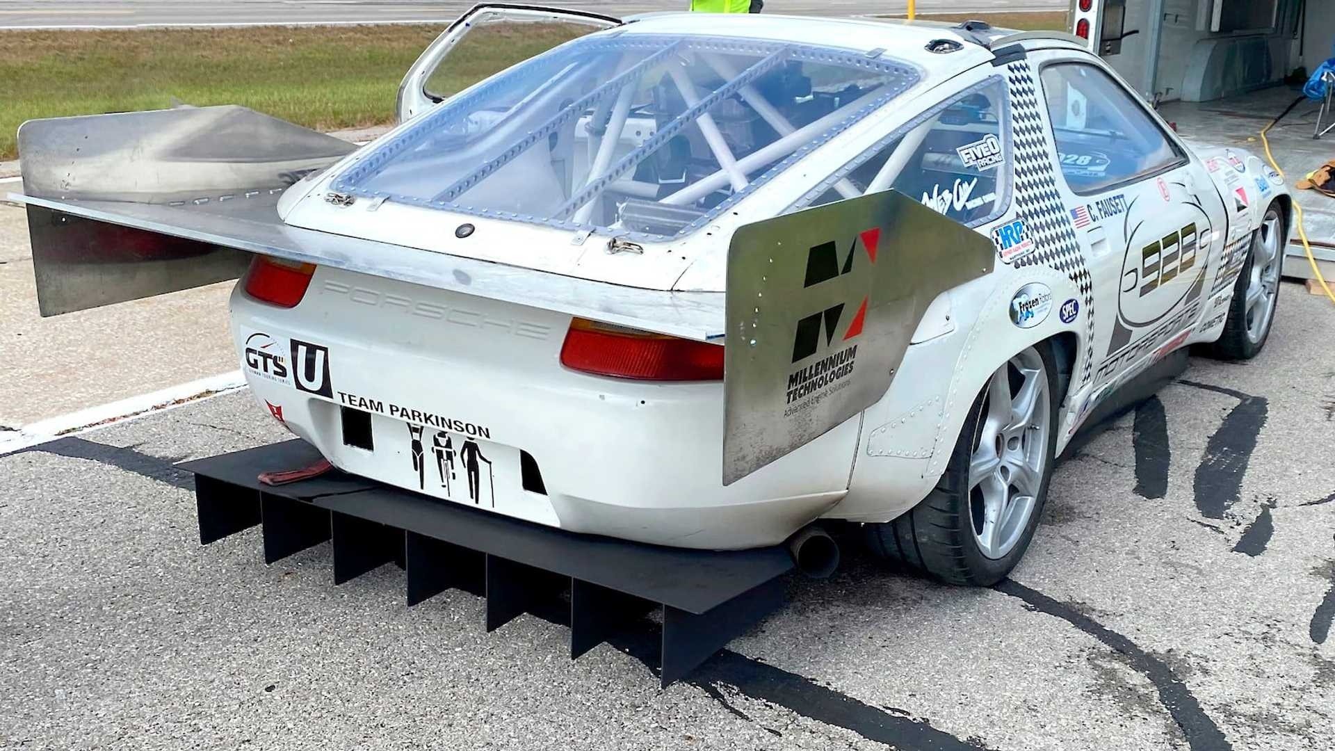 Porsche 928: all'asta un esemplare da record