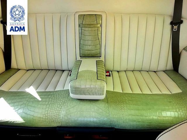 La Rolls-Royce con interni di coccodrillo sequestrata