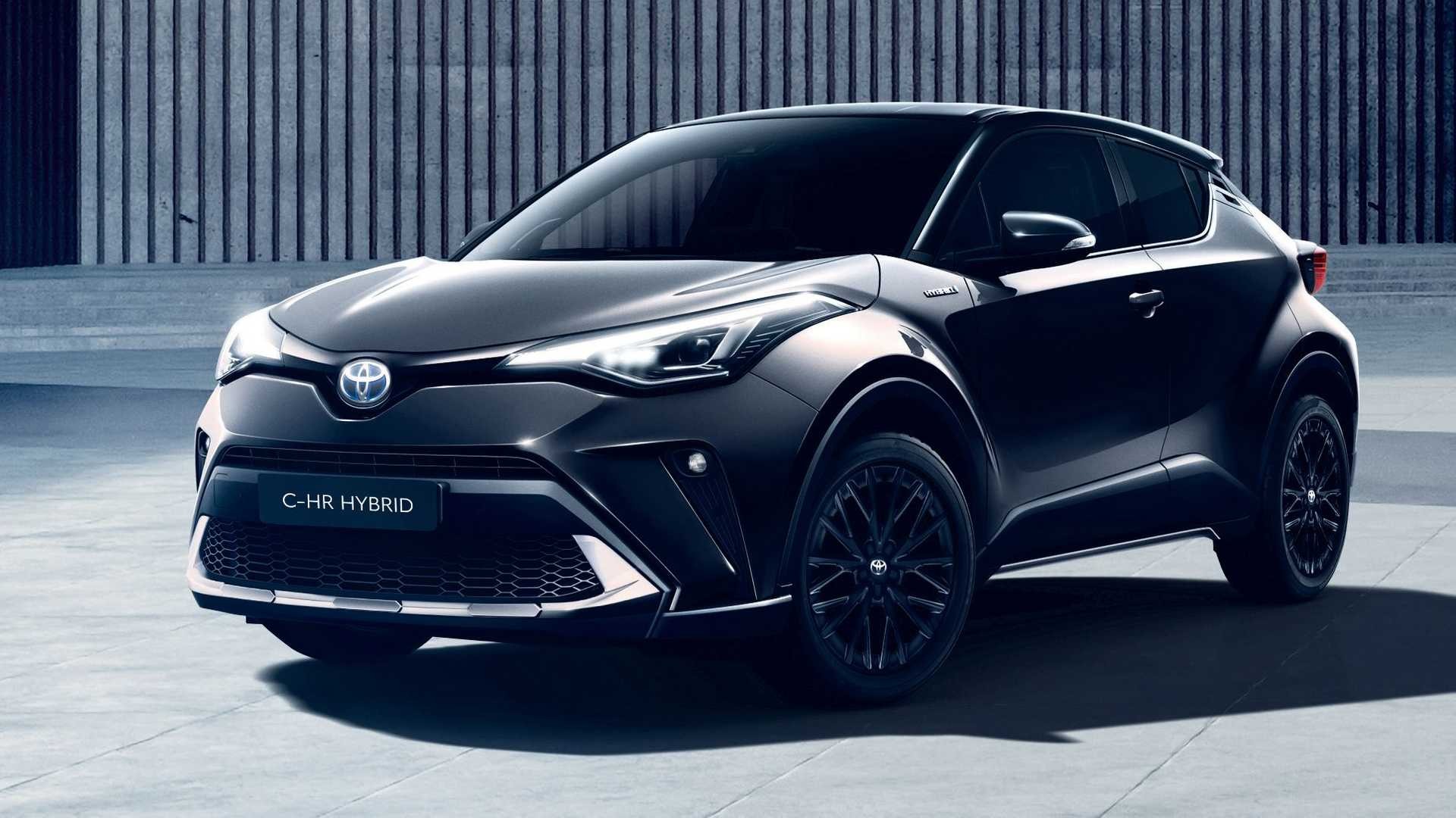 Toyota Corolla e C-HR Black Edition: le immagini ufficiali