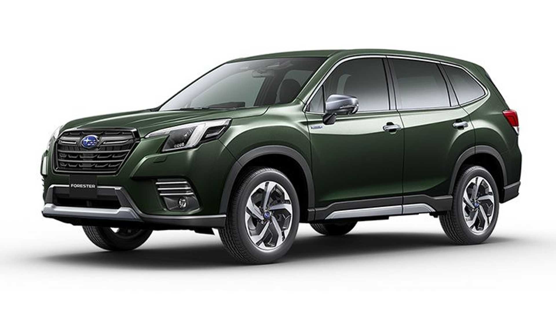 Subaru Forester restyling: le immagini ufficiali