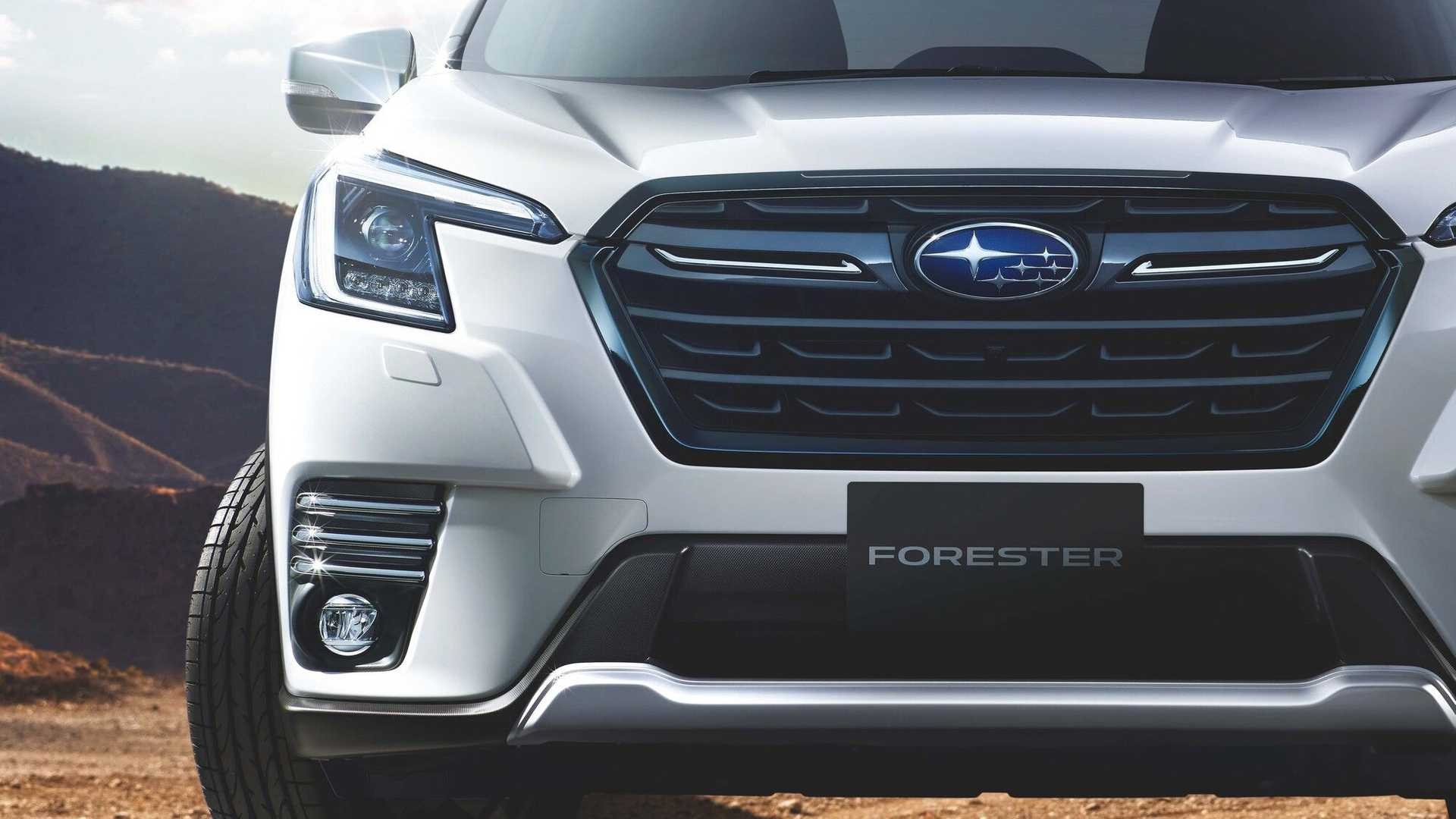 Subaru Forester restyling: le immagini ufficiali