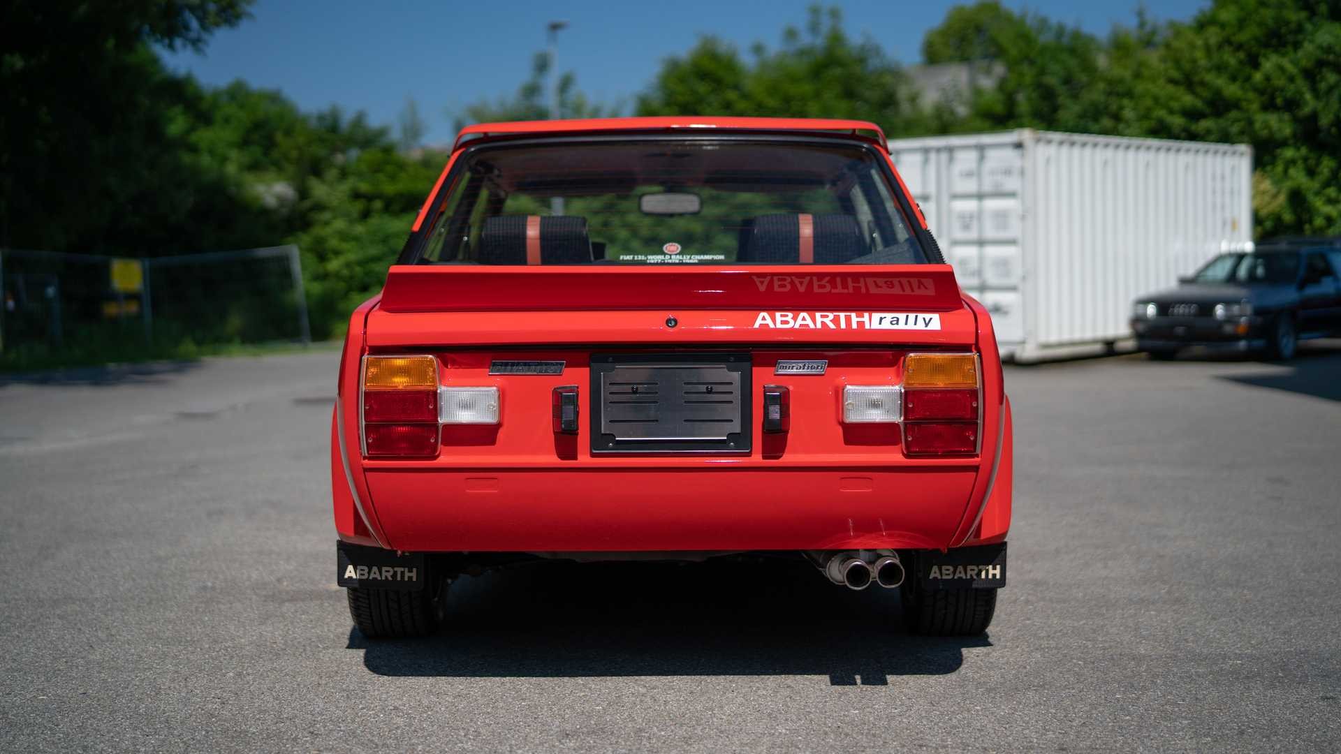 Fiat 131 Abarth Rally Stradale: le immagini