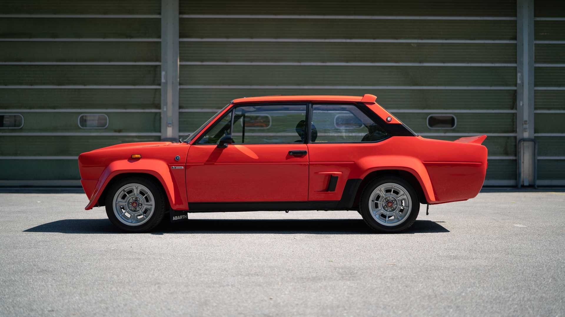 Fiat 131 Abarth Rally Stradale: le immagini