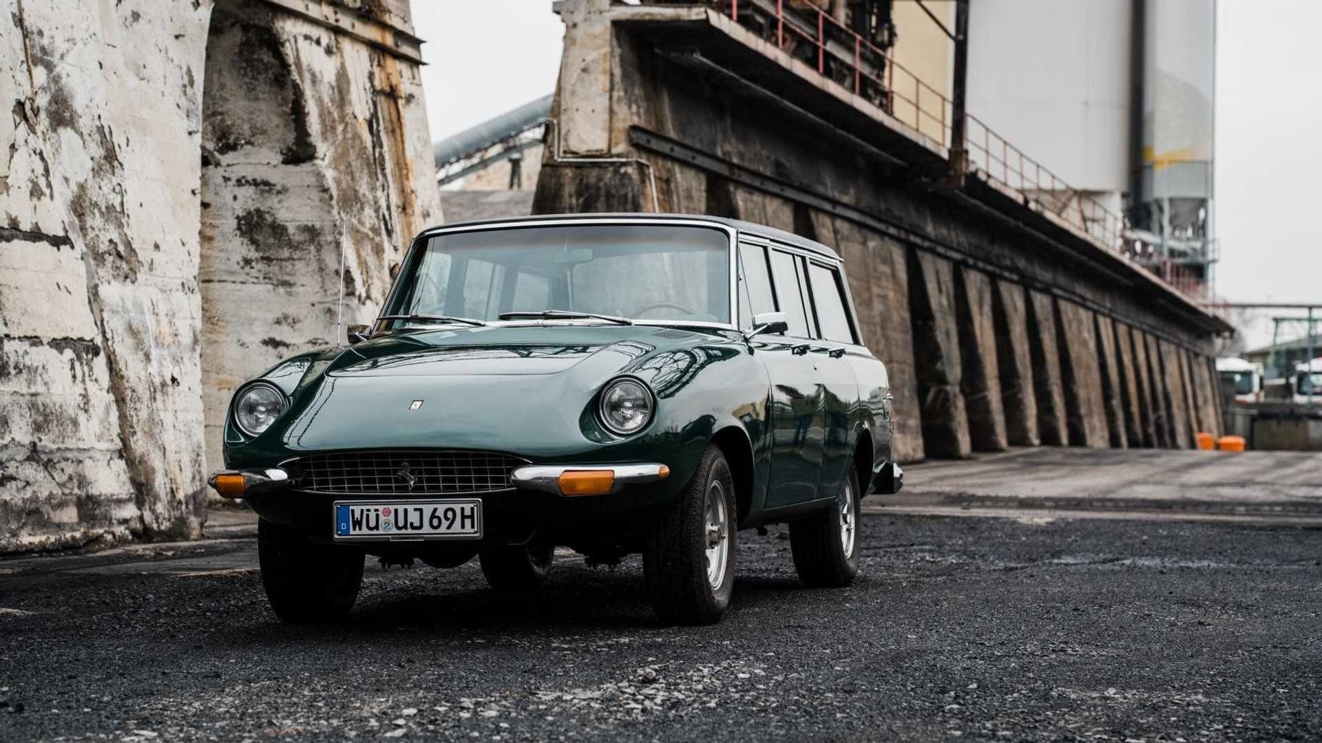 Jerrari, il SUV metà Jeep, metà Ferrari: le immagini