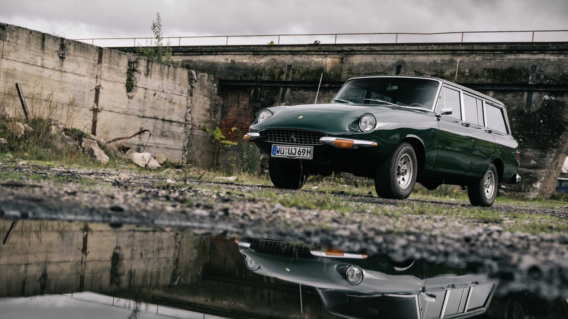 Jerrari, il SUV metà Jeep, metà Ferrari: le immagini