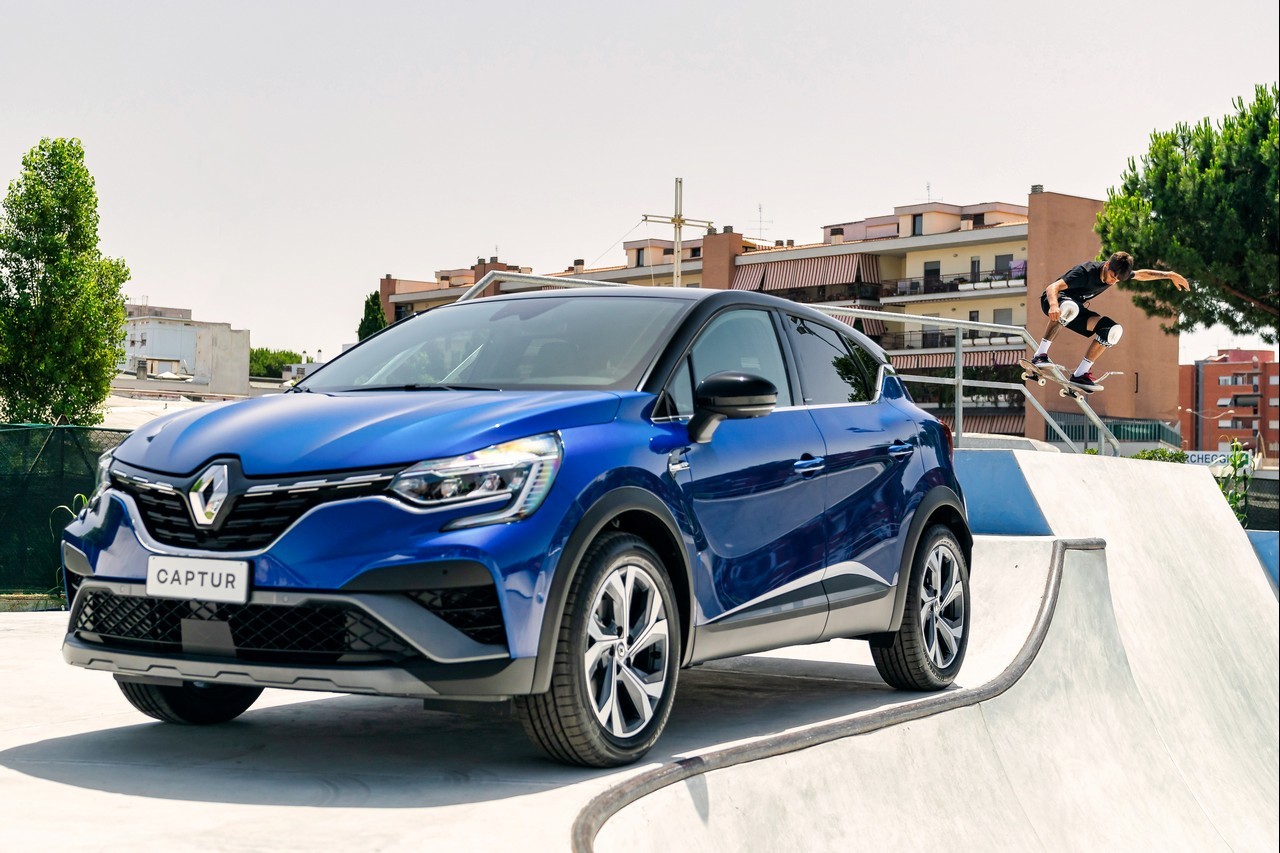 Renault Captur ETech 145 RS Line 2021 Autoblog