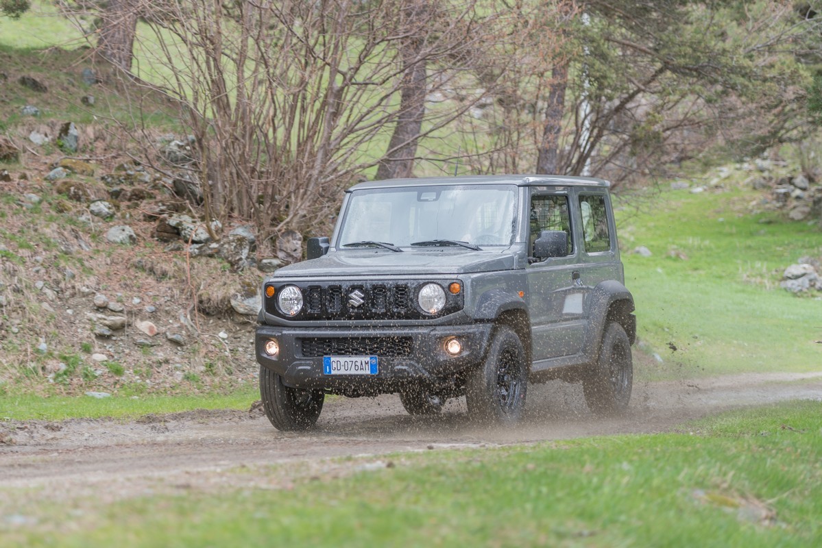 Suzuki Jimny Pro 2021 autocarro: prezzi, interni, prova - Autoblog