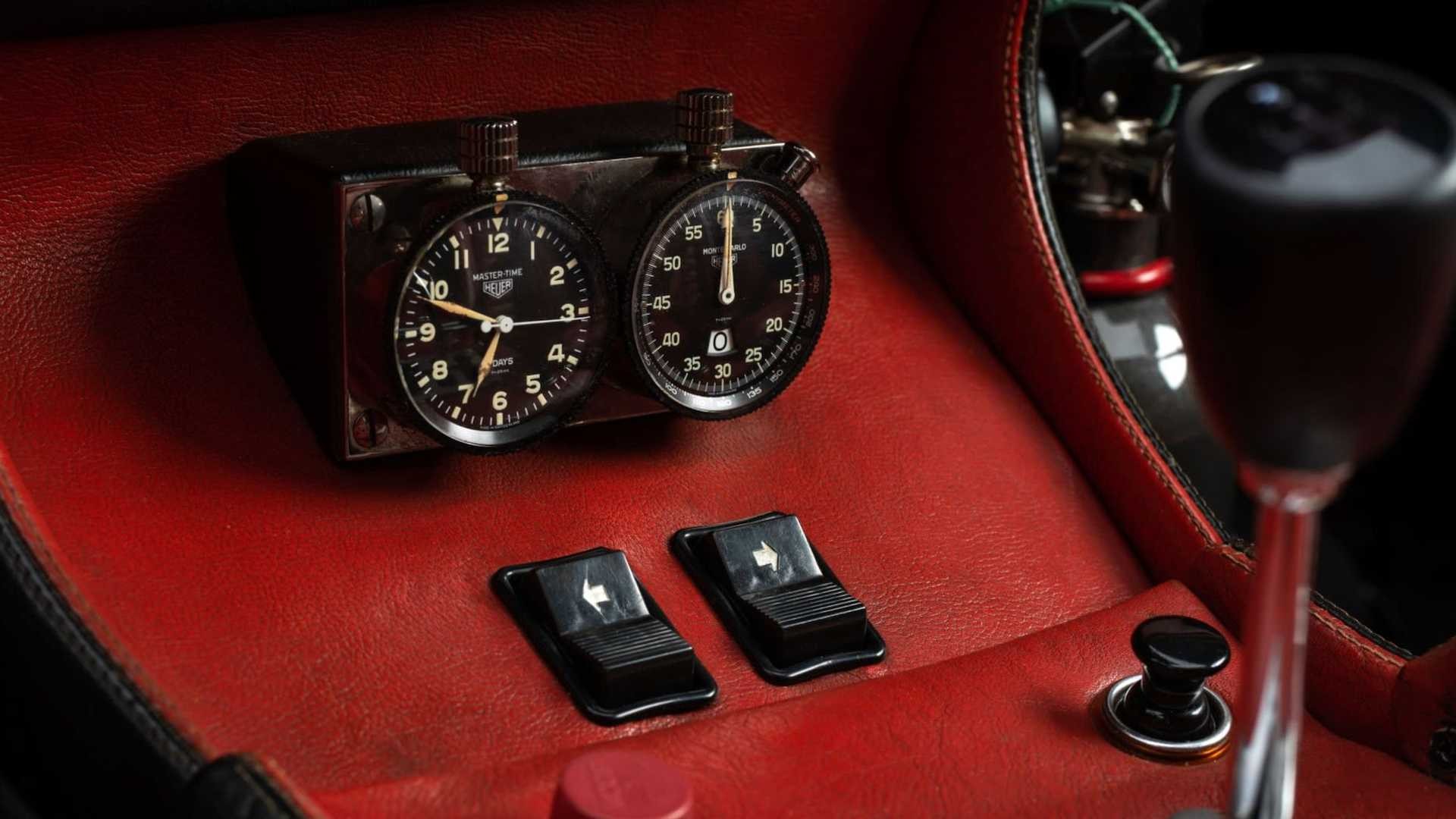 Lamborghini Miura SVJ: le immagini