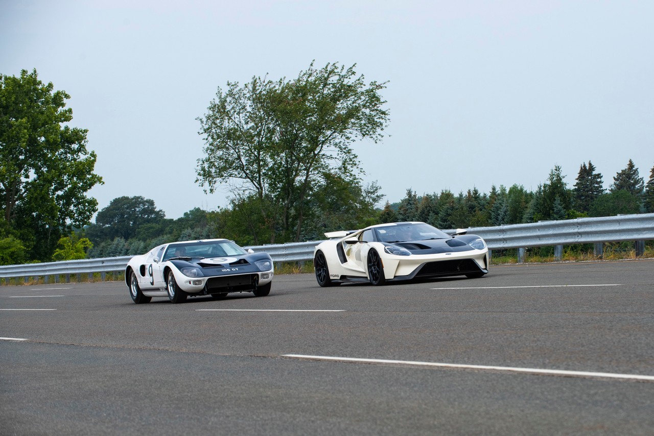 Ford GT
