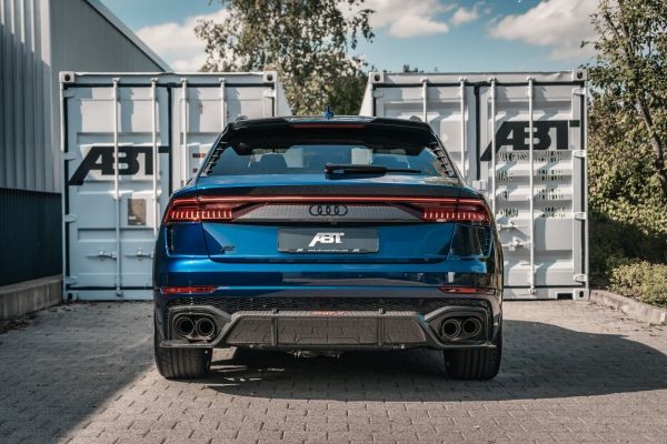 Audi ABT RSQ8-R: le immagini
