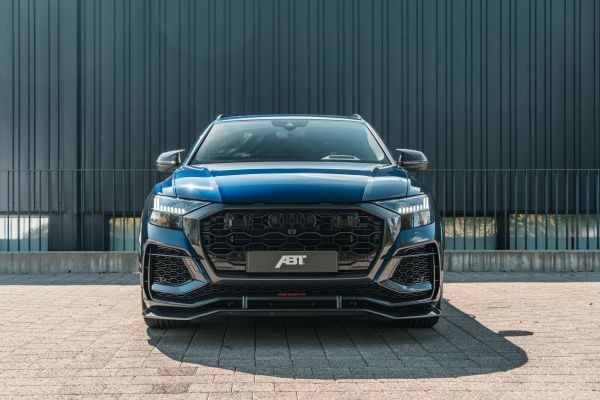 Audi ABT RSQ8-R: le immagini