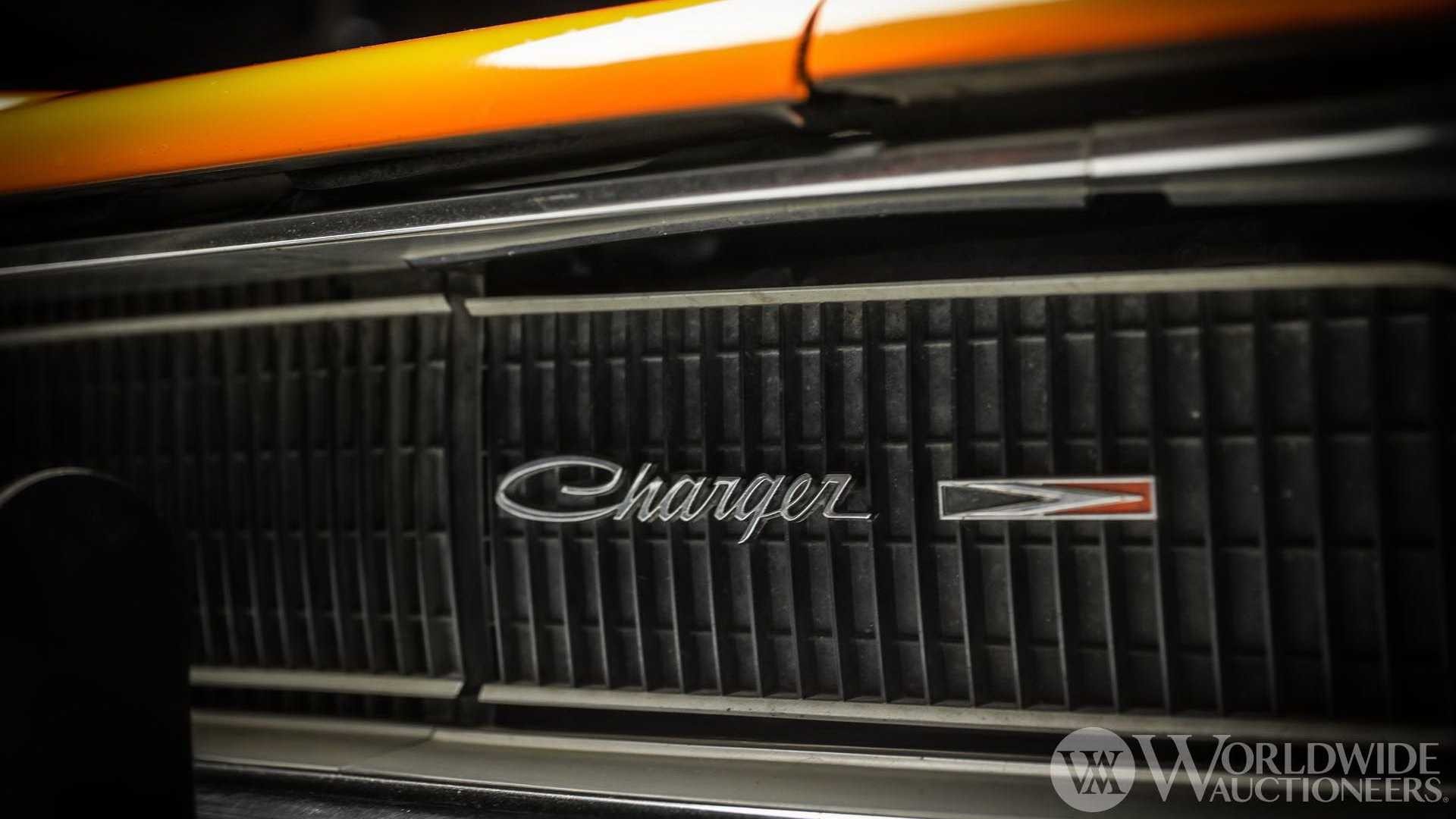 Dodge Charger 