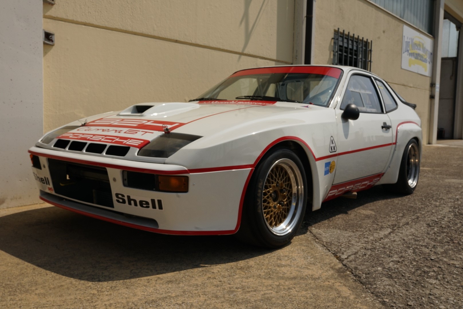 Porsche 924