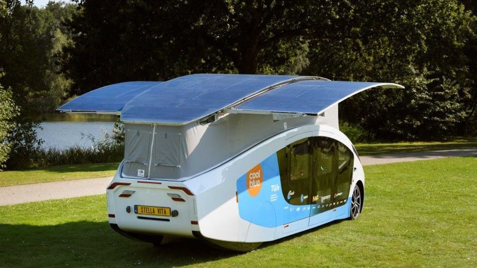 Camper a energia solare: le immagini