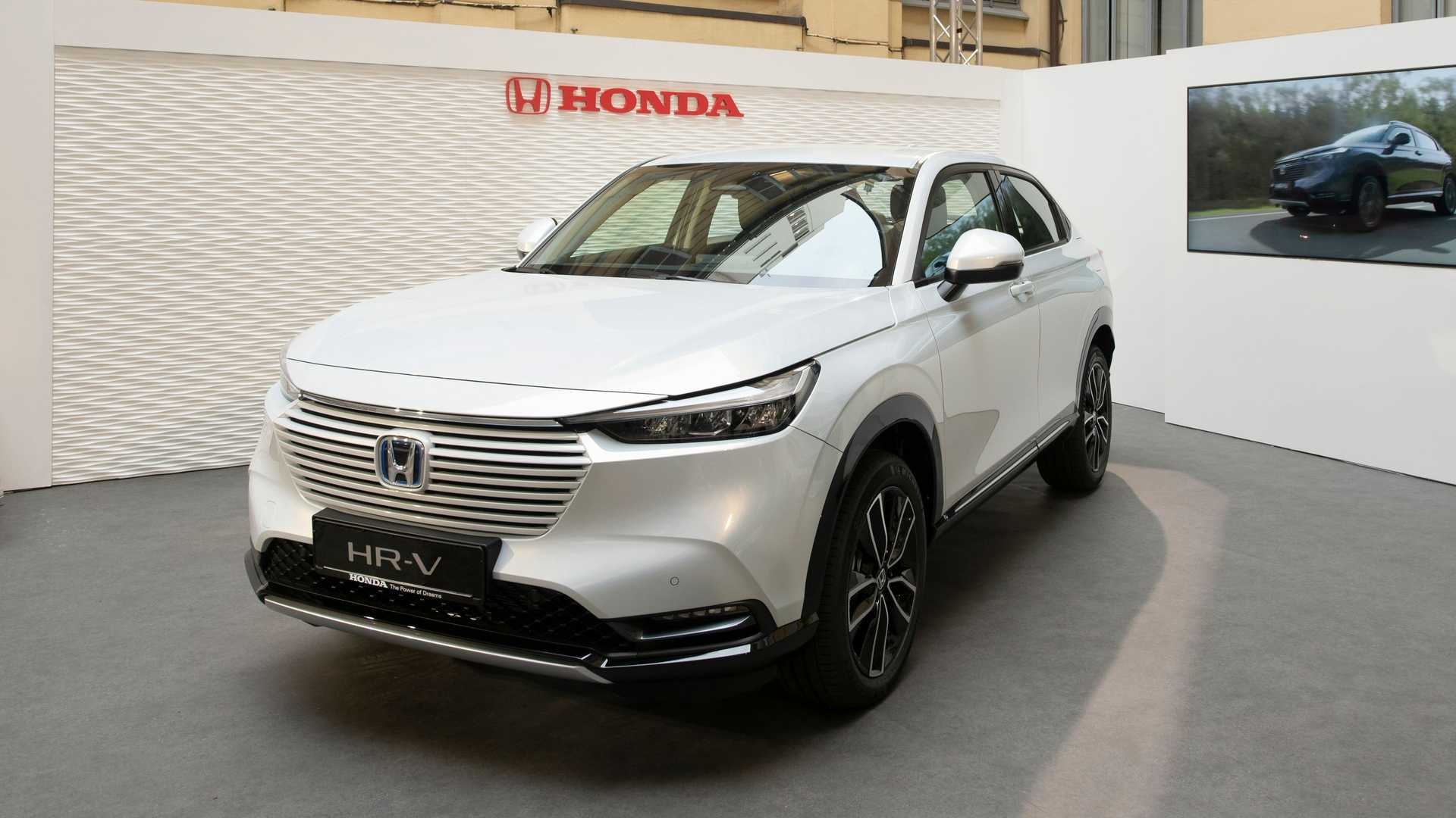 Honda HR-V e:HEV Full Hybrid: le immagini ufficiali dell'anteprima italiana