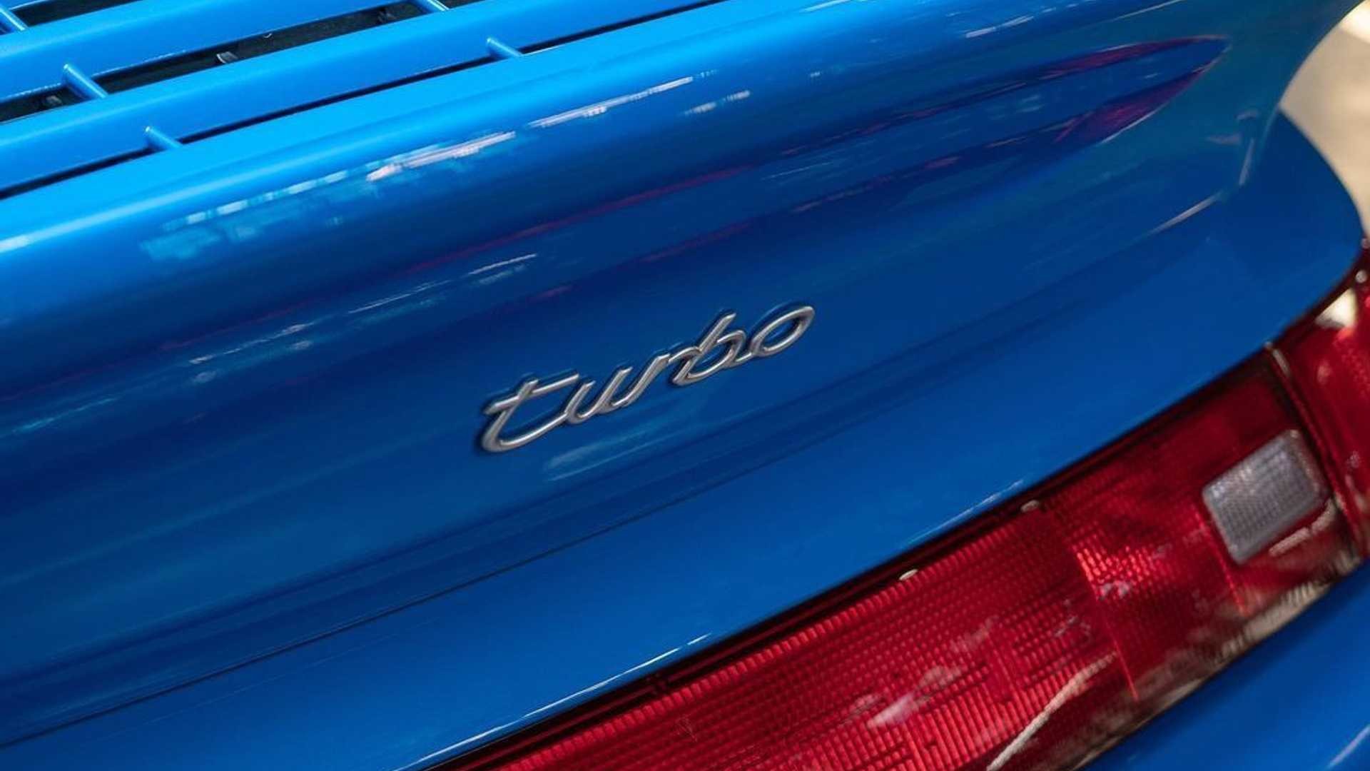Porsche 911 (993) Azul by Garage Italia