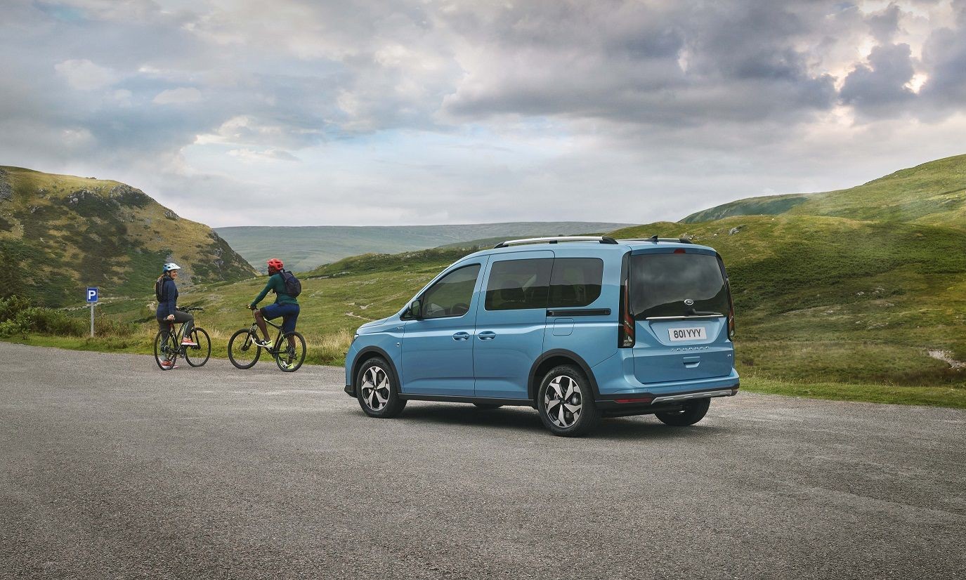 Ford Tourneo Connect 2022: immagini ufficiali