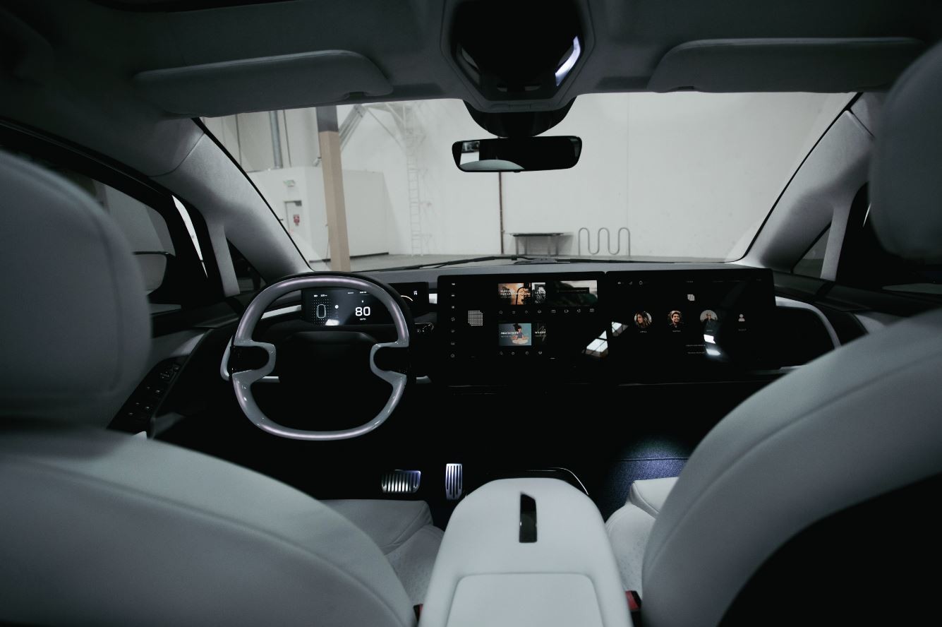 Indie One: l'auto elettrica con un PC da gaming