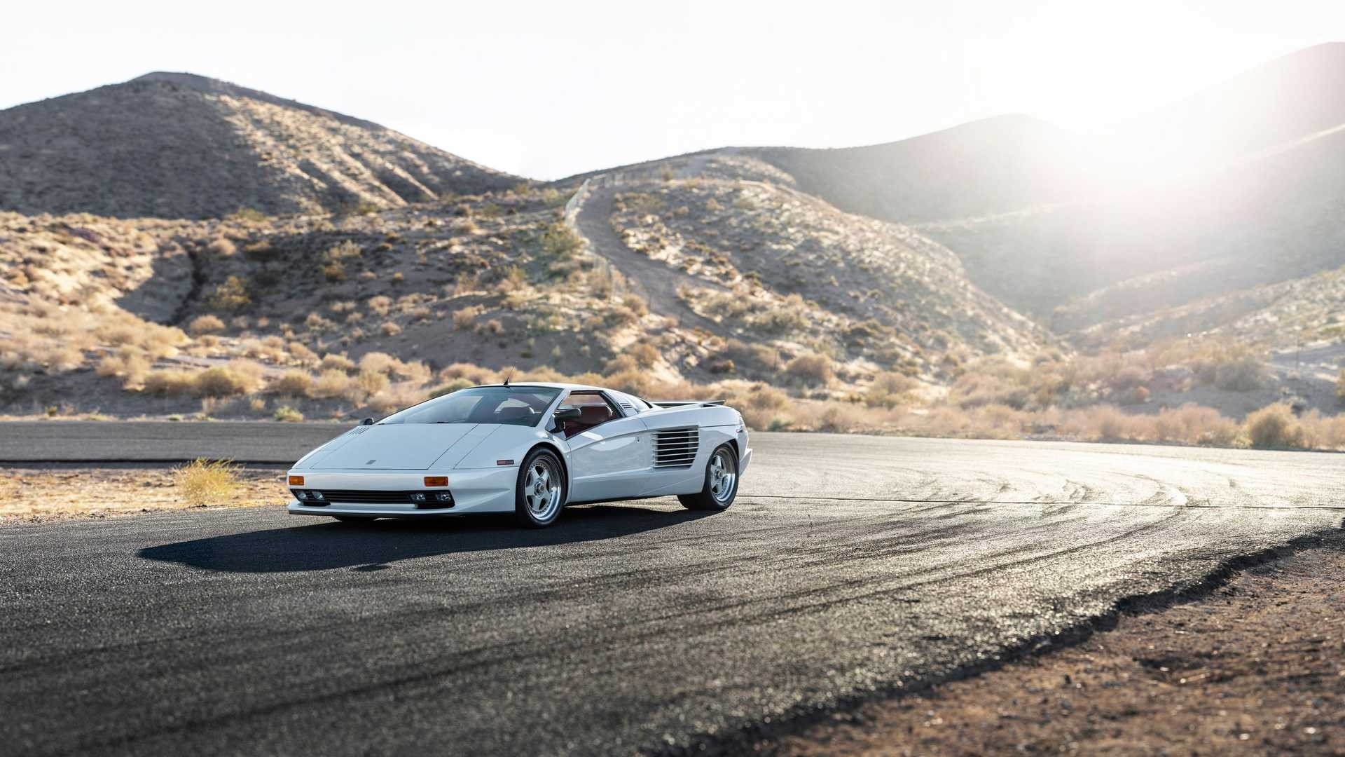 Cizeta-Moroder V16T: le immagini