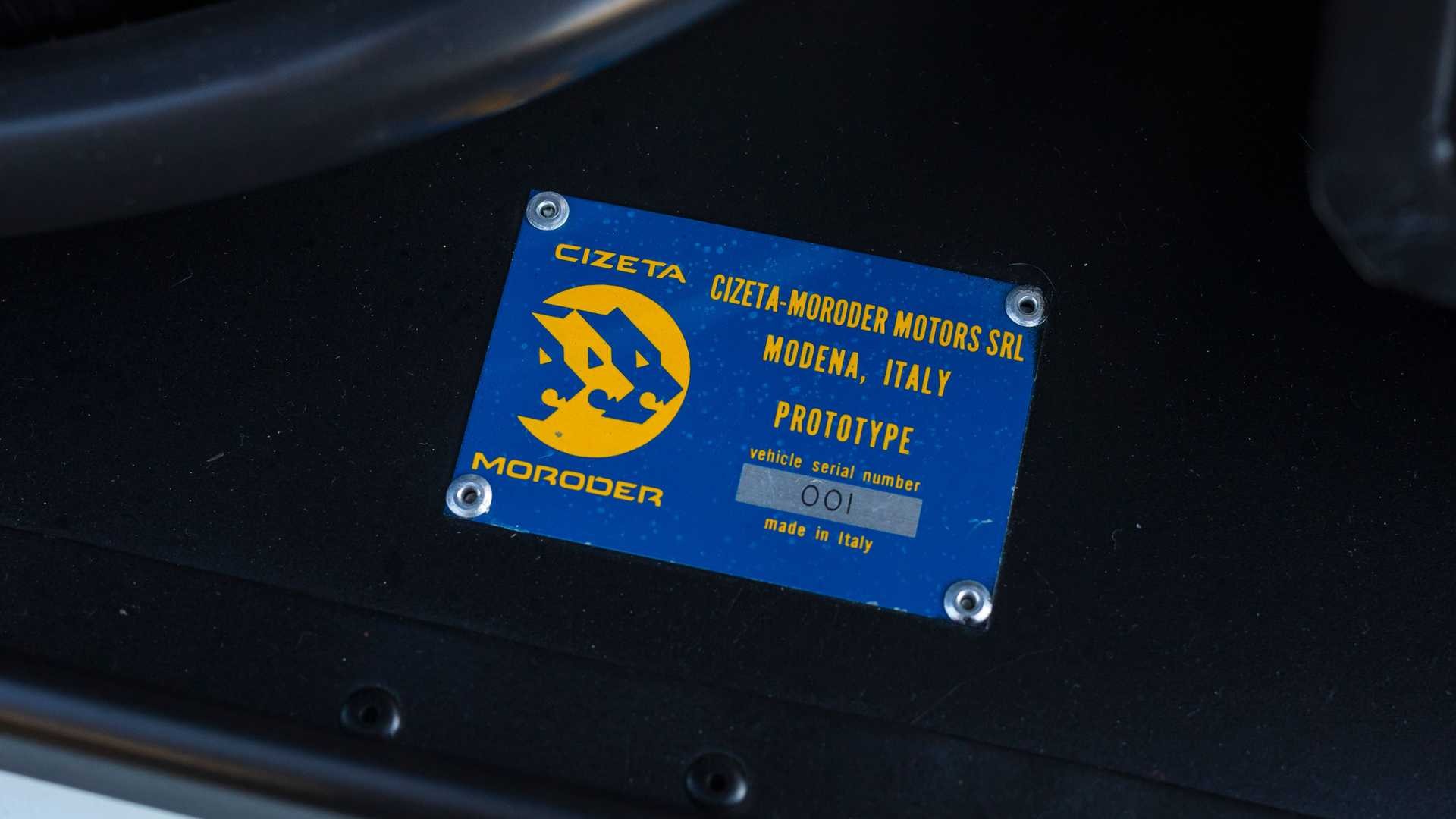 Cizeta-Moroder V16T: le immagini