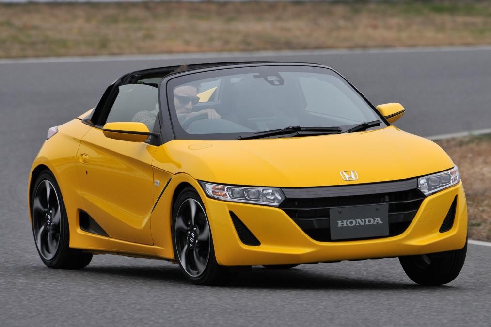 Honda S660: le immagini ufficiali