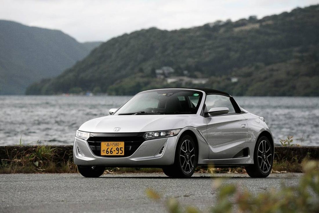Honda S660: le immagini ufficiali