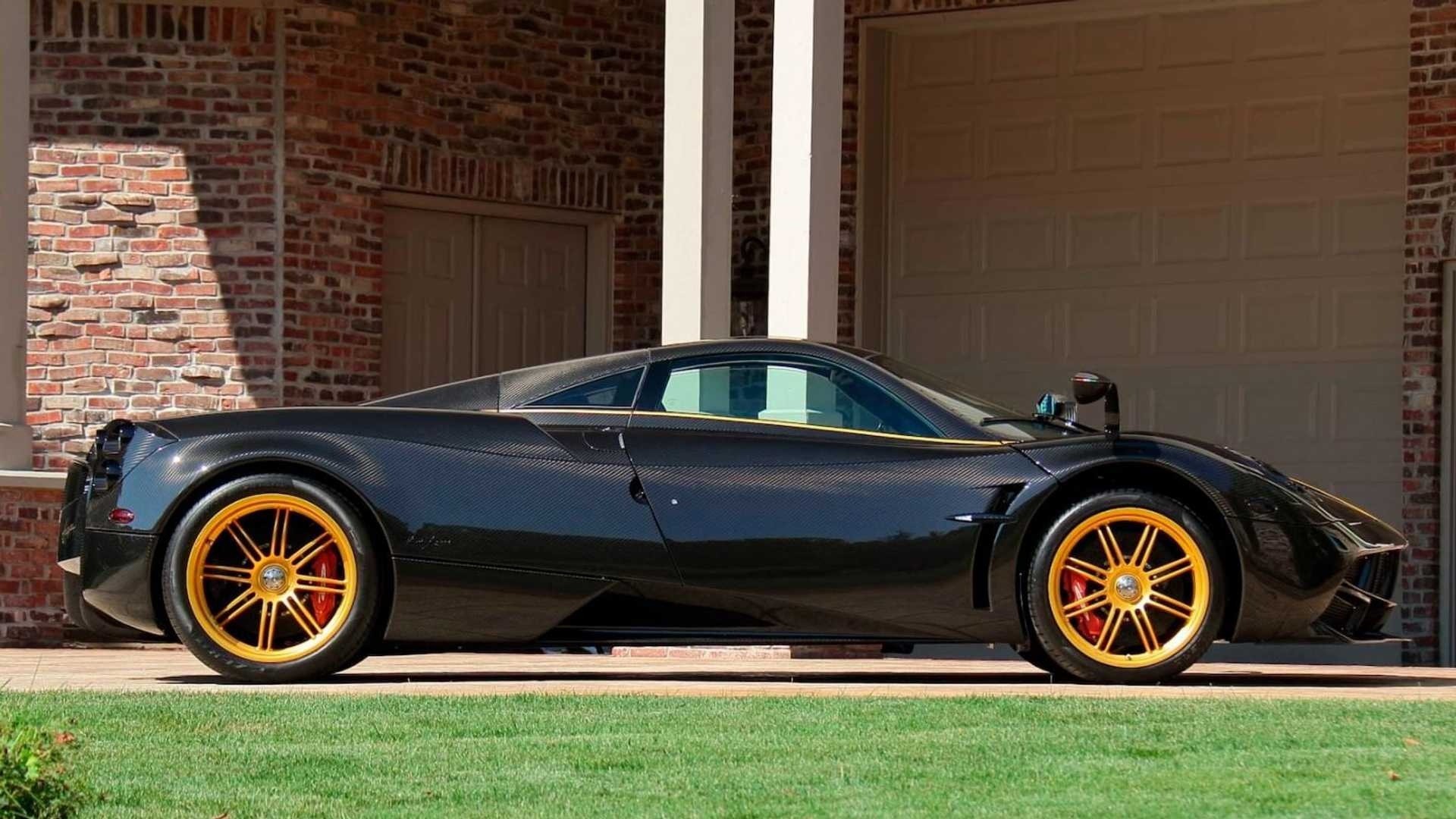 Pagani Huayra: le immagini