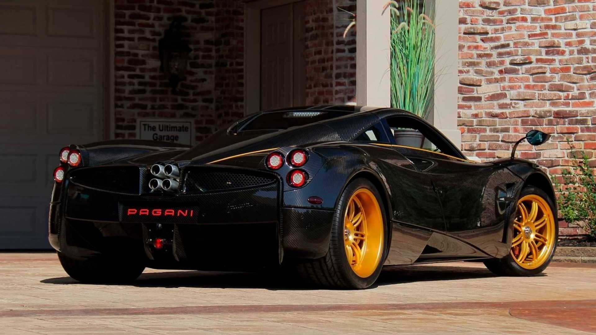 Pagani Huayra: le immagini