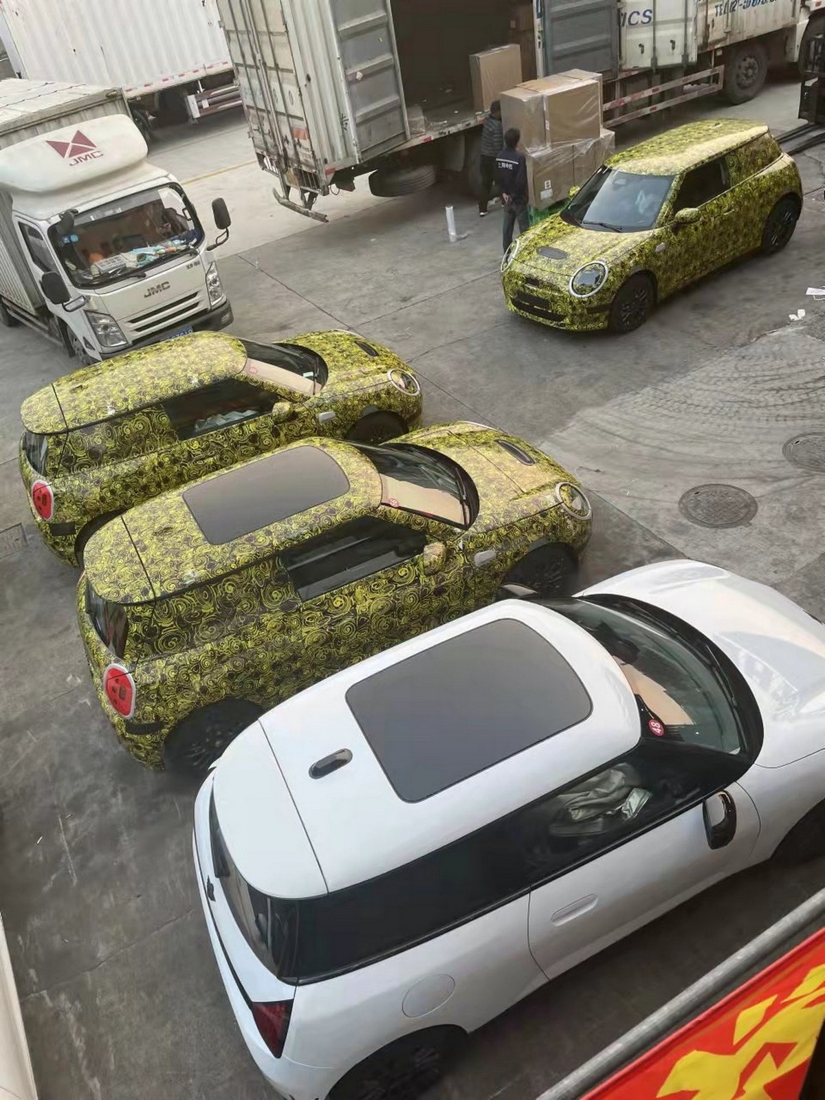 Nuova Mini Hatch 2023: le foto spia