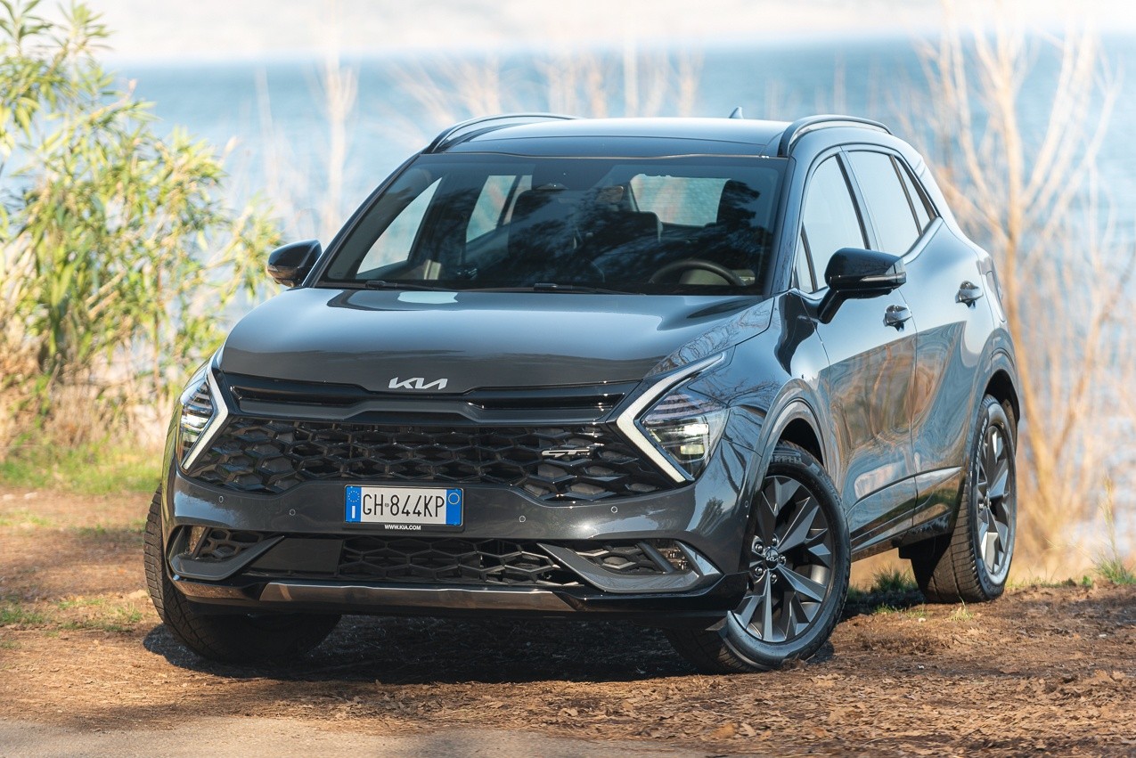 Kia Sportage Hybrid GT Line AWD prova, prezzo, consumi