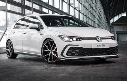 Volkswagen Golf GTI: il tuning di Oettinger