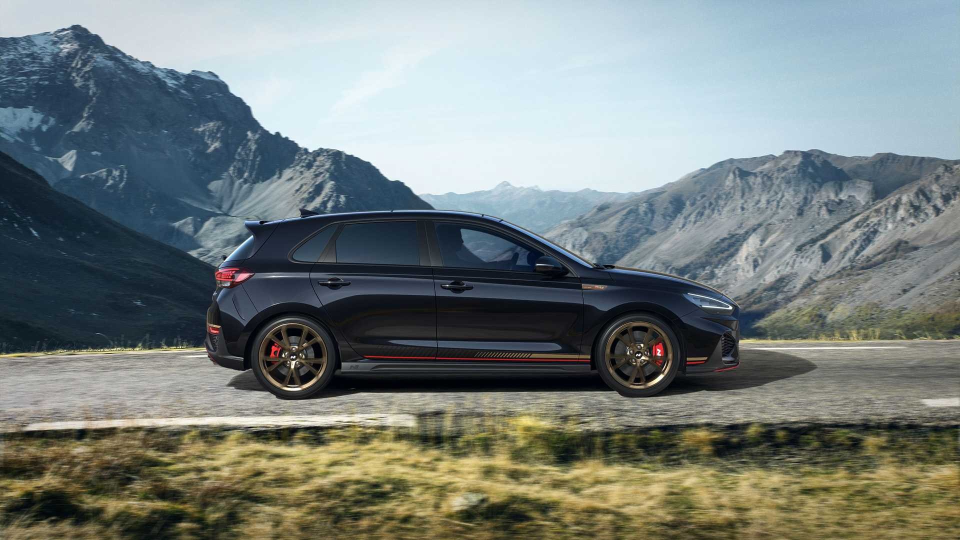 Hyundai i30 N Drive-N Limited Edition: le immagini ufficiali