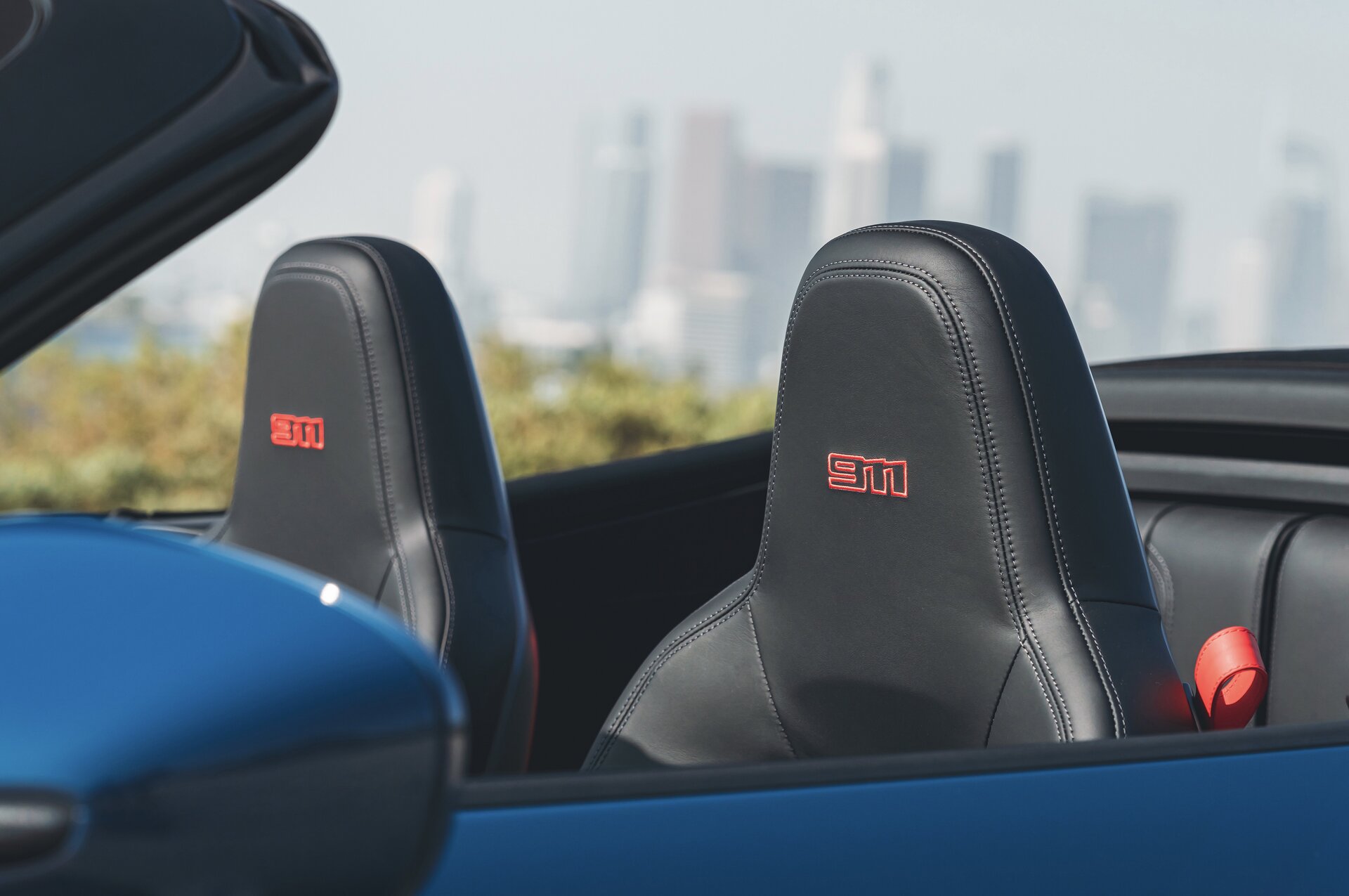 Porsche 911 GTS Cabrio America Edition