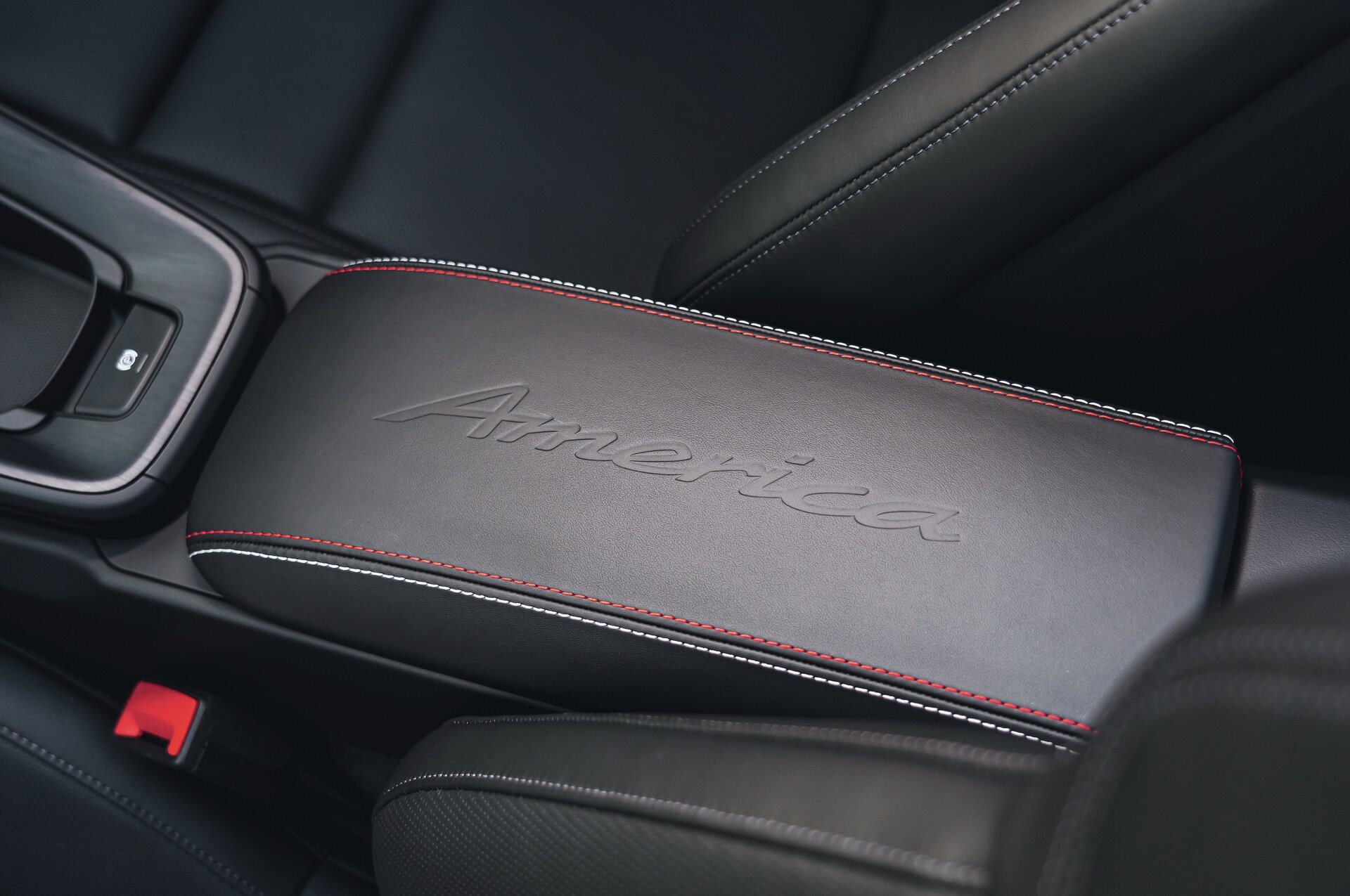 Porsche 911 GTS Cabrio America Edition