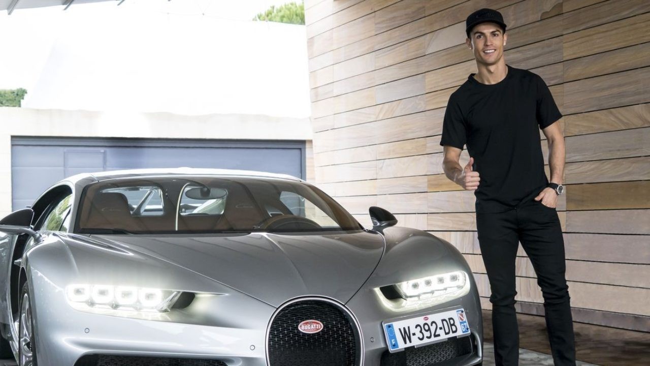Bugatti Veyron di Cristiano Ronaldo distrutta: le immagini