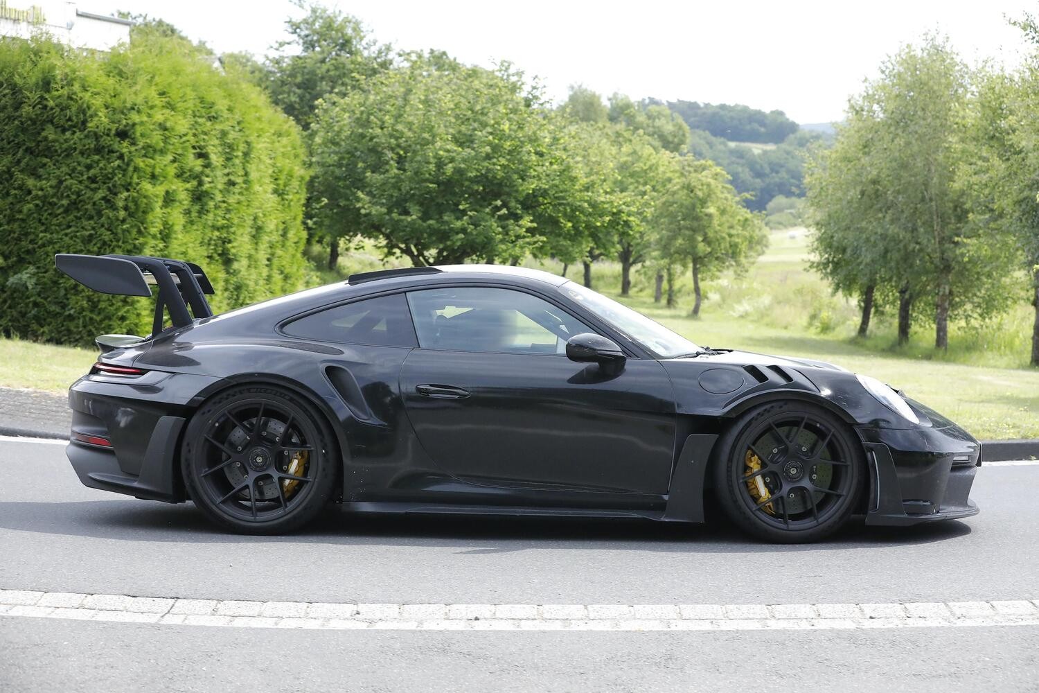 Nuova Porsche GT3 RS: immagini spia senza camuffature