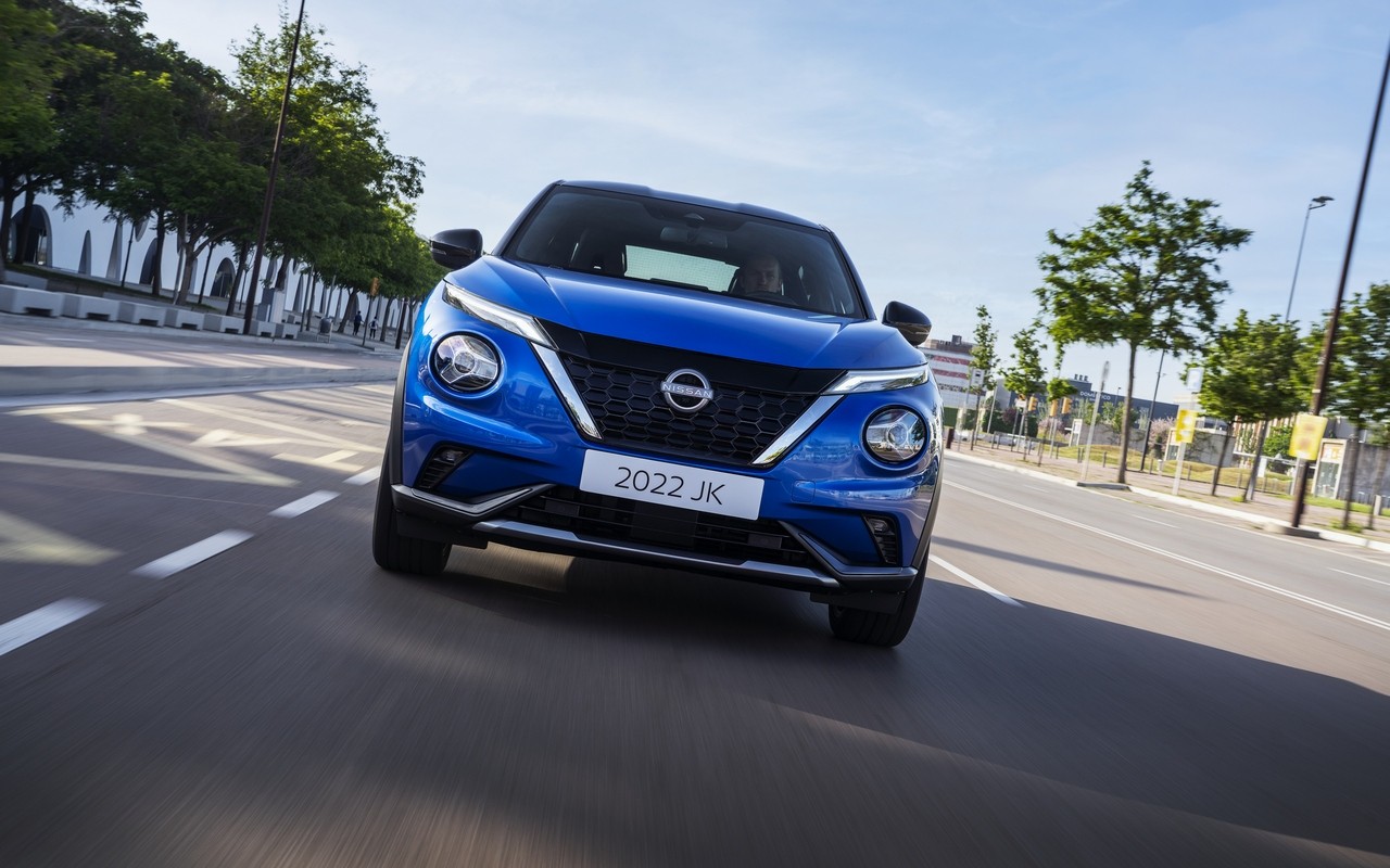 Nissan Juke Hybrid 2022: nuove foto ufficiali