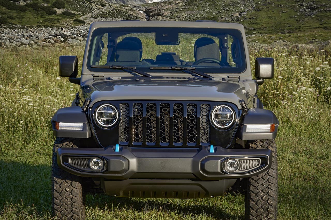 Jeep Wrangler Willys 4xe: le foto
